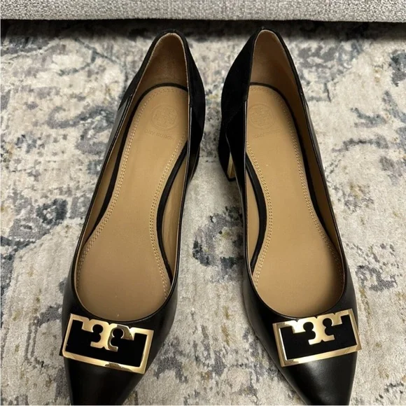 Tory Burch GiGi Black Leather Pointed Toe Block Heel Pumps, size 8.5, EUC - Picture 4 of 5
